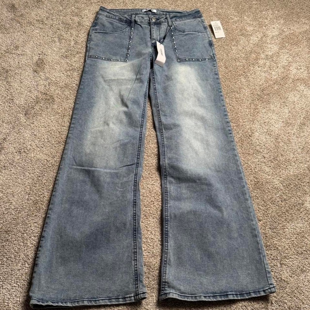 VIGOSS STUDDED POCKET BOOTCUT DENIM